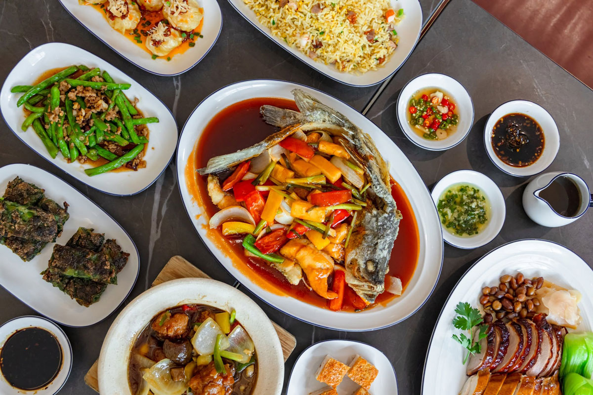 ชุดอาหารจีน Joyful Sharing Set คุ้มค่า 7 จาน ร้าน HUA by SEE FAH แกรนด์ เซนเตอร์ พอยต์ สุรวงศ์